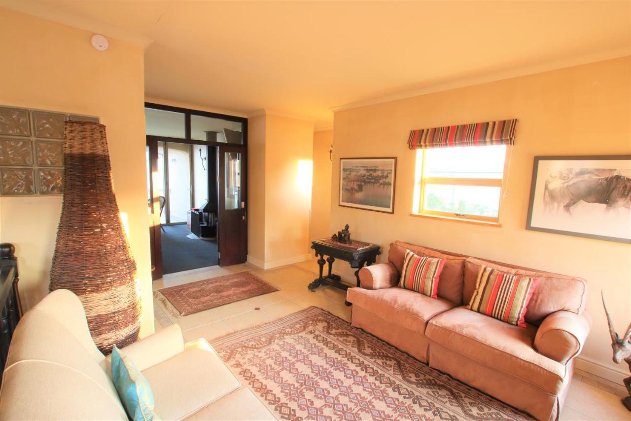 On The Cliff Guest House Hermanus Ngoại thất bức ảnh