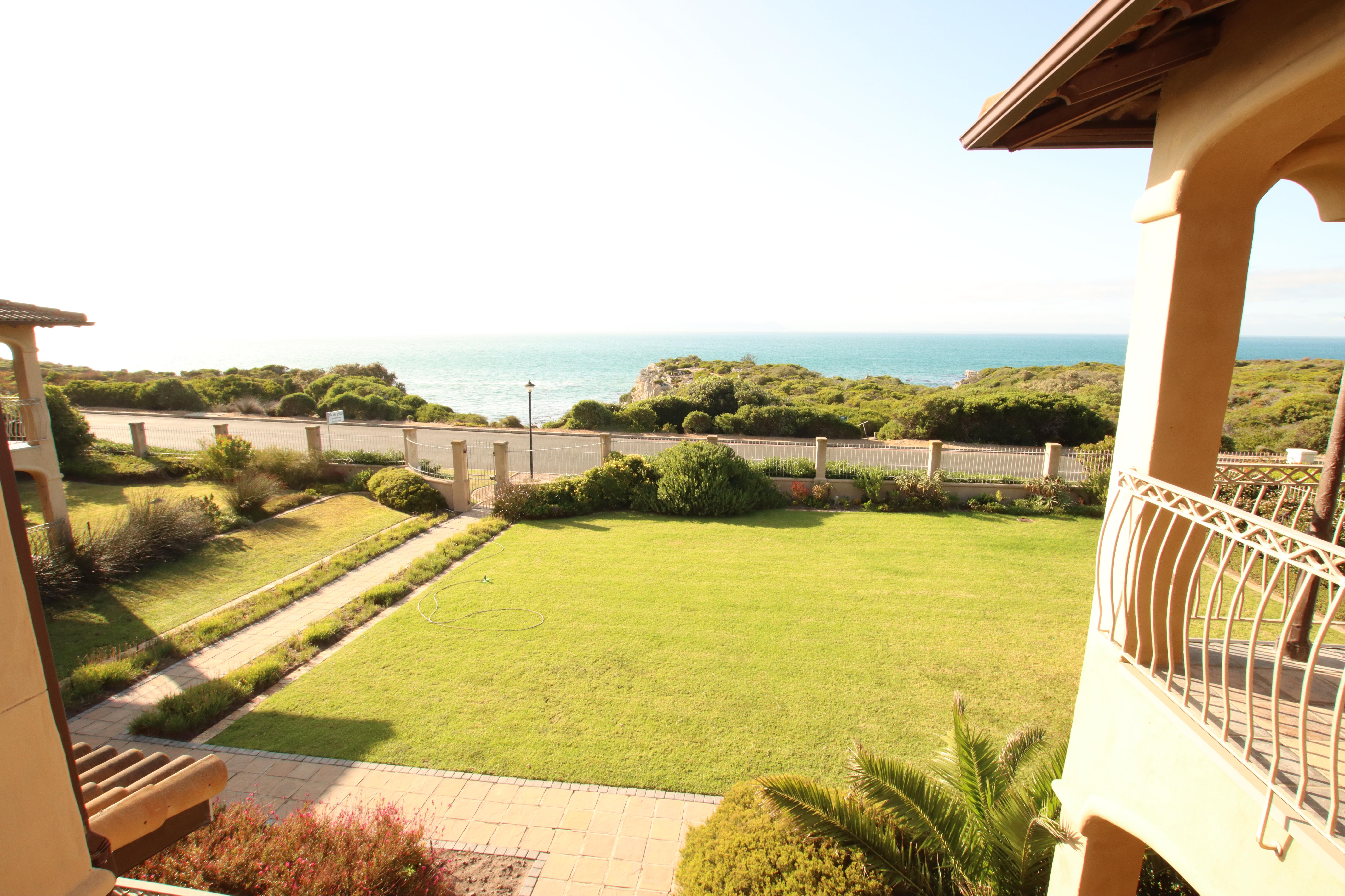 On The Cliff Guest House Hermanus Ngoại thất bức ảnh