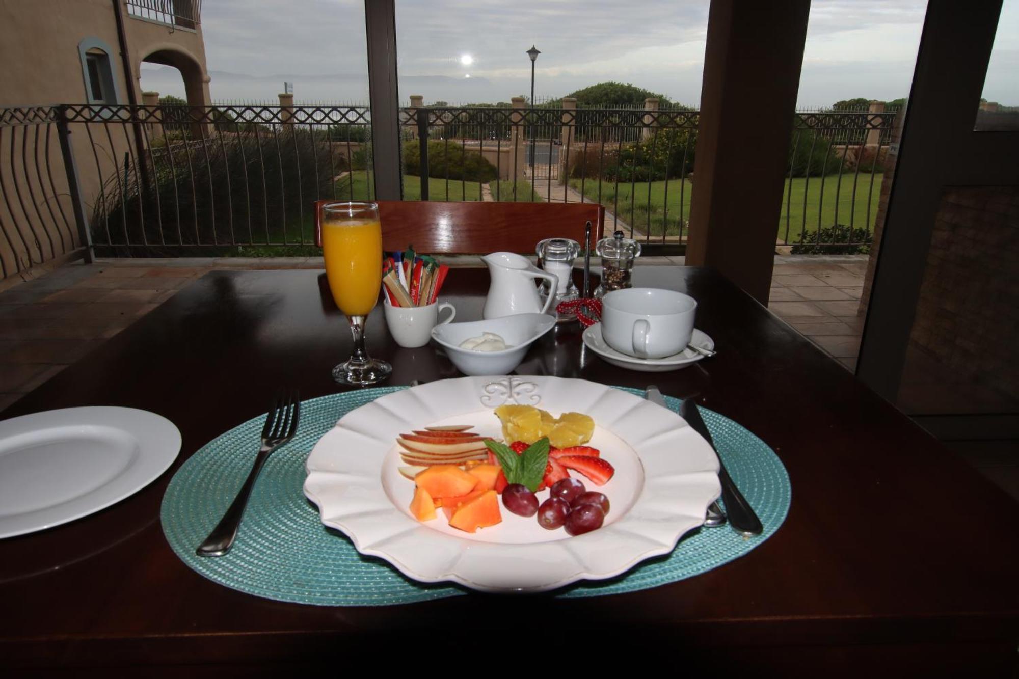 On The Cliff Guest House Hermanus Ngoại thất bức ảnh