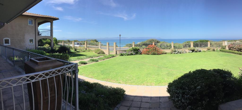 On The Cliff Guest House Hermanus Ngoại thất bức ảnh